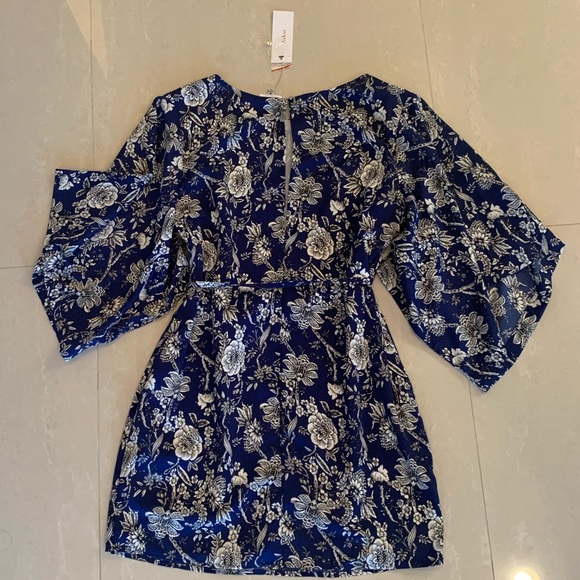 Mini dress - Picture 3 of 4